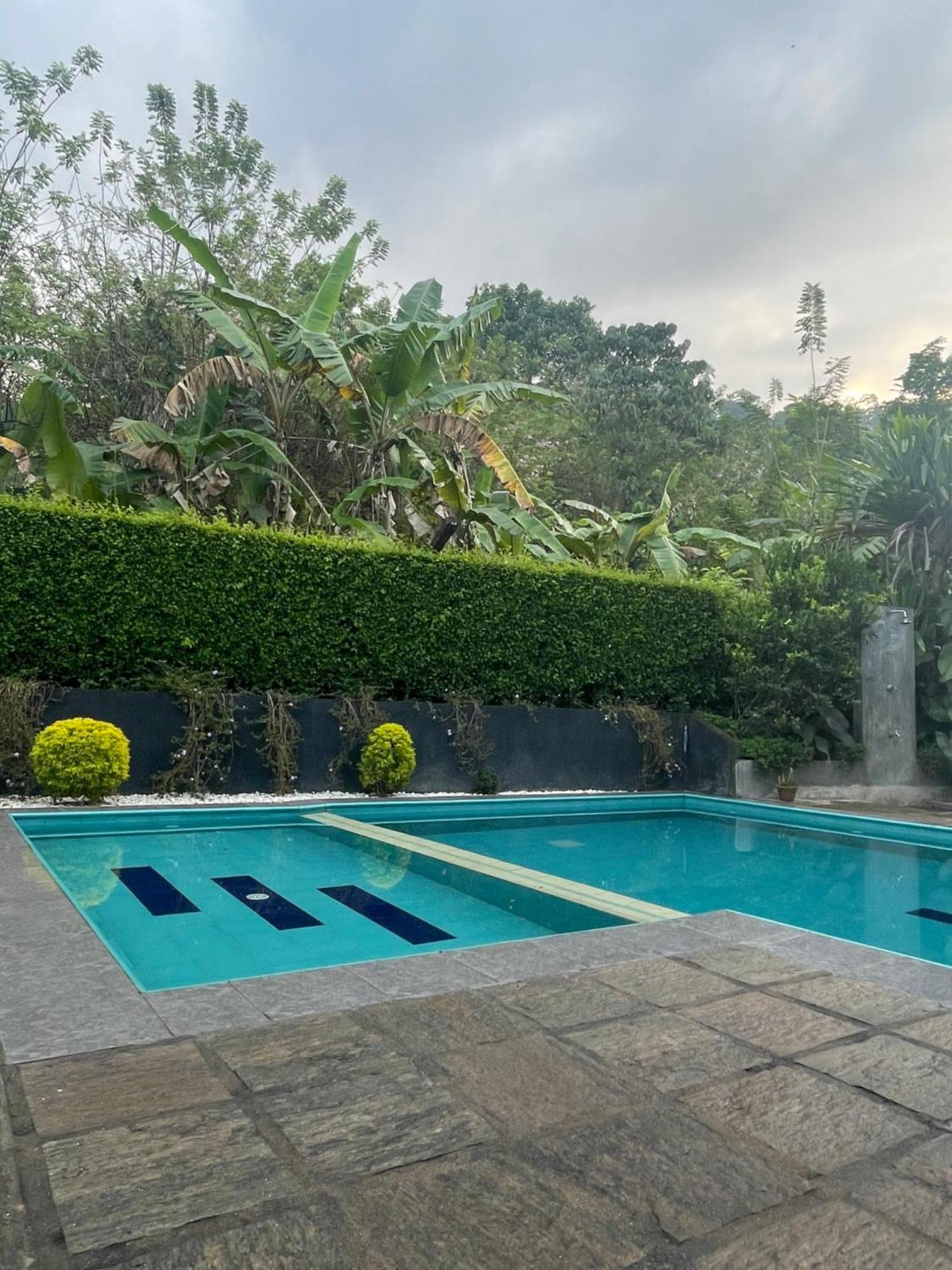 Surveyor'S Residence Bungalow Kandy Exterior photo